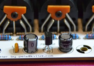 MidiThru_v02_silkscreen_bug (small)