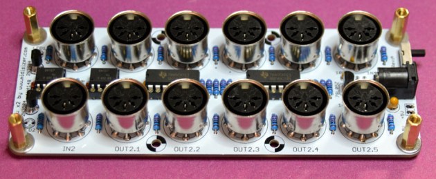 MidiThru_x2_build#13